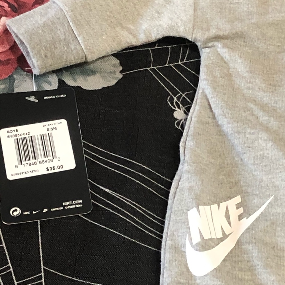 NIKE AIR ZIP UP HOODIE KIDS ROMPER NEWBORN 0-3M - Picture 11 of 11